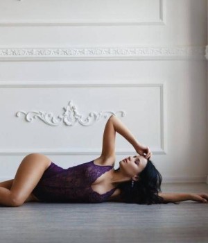 Проститутка Зина